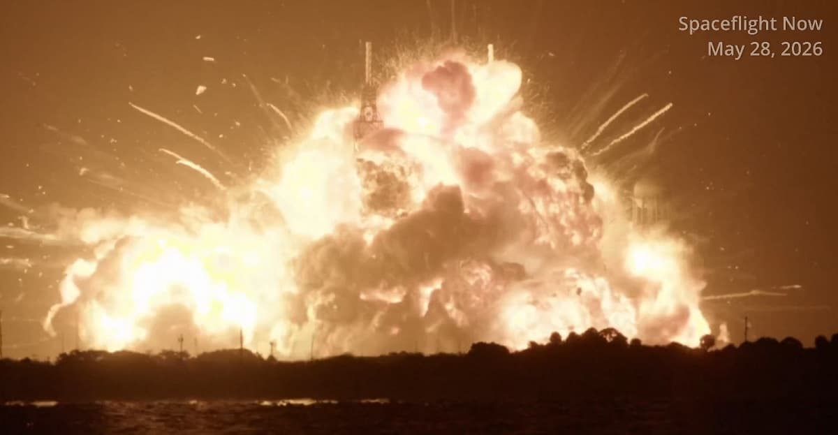Roket Blue Origin Meledak di Landasan, Picu Bola Api Raksasa Roket Blue Origin Meledak di Landasan, Picu Bola Api Raksasa