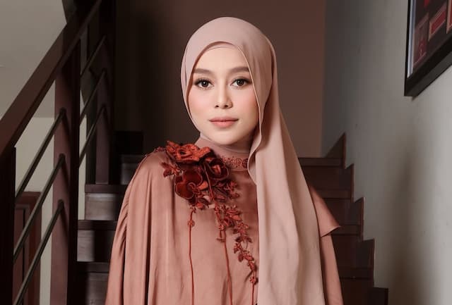 Nama Lesti Kejora Dicatut untuk Penipuan, Korban Rugi hingga Ratusan Juta Rupiah Nama Lesti Kejora Dicatut untuk Penipuan, Korban Rugi hingga Ratusan Juta Rupiah