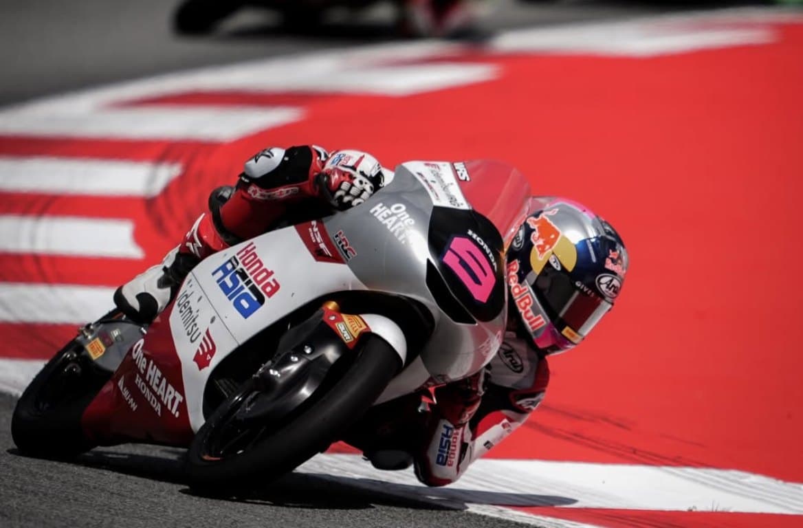 Klasemen Sementara Moto3 2026 Kelar Race Moto3 Italia 2026: Veda Ega Pratama Bertahan di 5 Besar! Klasemen Sementara Moto3 2026 Kelar Race Moto3 Italia 2026: Veda Ega Pratama Bertahan di 5 Besar!