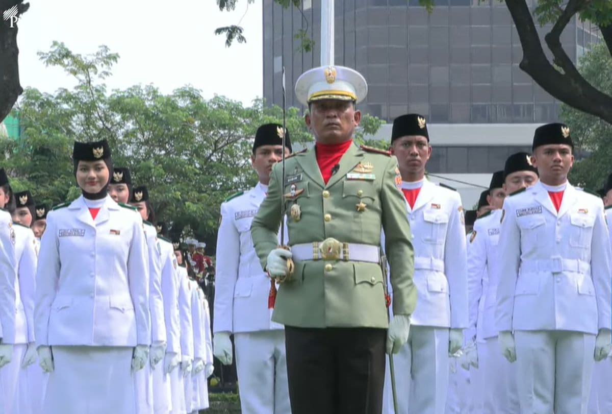 Prabowo Panggil Komandan Upacara Peringatan Hari Lahir Pancasila Prabowo Panggil Komandan Upacara Peringatan Hari Lahir Pancasila