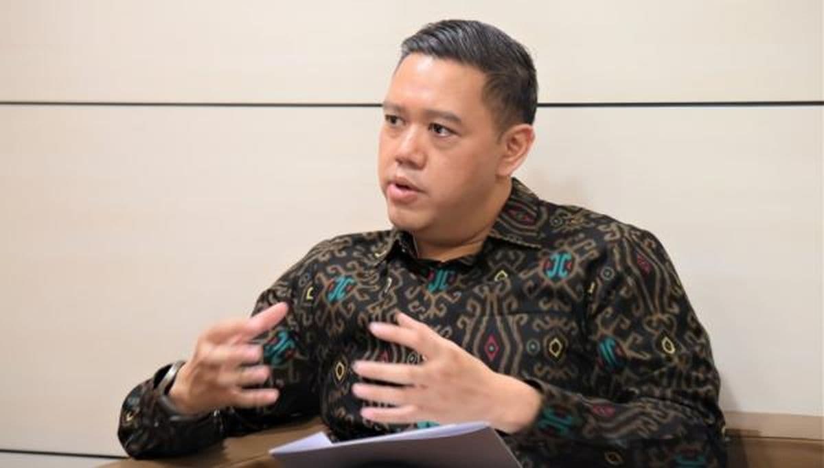 DPR Pastikan TNI AL Berhak Setop Kapal Jenis Apa Pun Pelanggar Kedaulatan NKRI DPR Pastikan TNI AL Berhak Setop Kapal Jenis Apa Pun Pelanggar Kedaulatan NKRI