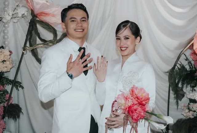 Profil dan Potret Adhisty Zara yang Tiba-Tiba Umumkan Pernikahan dan Konfirmasi Kehamilan Profil dan Potret Adhisty Zara yang Tiba-Tiba Umumkan Pernikahan dan Konfirmasi Kehamilan