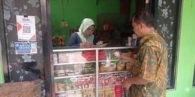 Didukung Holding Ultra Mikro, Ekonomi Pengusaha Sembako di Semarang Ini Makin Kuat Didukung Holding Ultra Mikro, Ekonomi Pengusaha Sembako di Semarang Ini Makin Kuat
