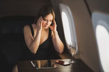 6 Tips Atasi Bosan di Pesawat saat Berpuasa, Traveler Silakan Coba