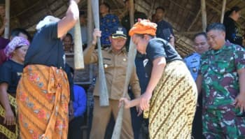 Festival Nujuh Jerami, Wujud Rasa Syukur Masyarakat Suku Lom Bangka atas Panen Padi