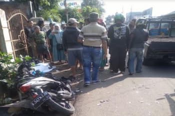 Detik-Detik Pasutri Jadi Korban Tabrak Lari di Bekasi, Terpental Lewati Pagar Setinggi 2 Meter