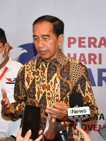 Bicara Pentingnya Keberlanjutan Pembangunan, Jokowi: Demi Negara, Saya Harus Cawe-Cawe