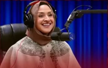 Prajurit Cantik Amerika Ini Mualaf Setelah Bertugas di Afghanistan, Takjub Lihat Muslim Tidak Makan Babi