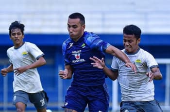 Persib Bandung Menang 3-0 Lawan Tim Junior di Laga Uji Coba, Luis Milla Sebut Tak Penting