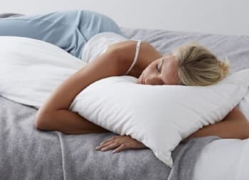 Tidur Berlebihan Ternyata Tidak Bagus Bagi Kesehatan, Ini 5 Risikonya