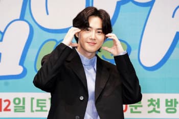 Suho EXO Digaet Bintangi Drama Sejarah <i>The Crown Prince Has Disappeared</i>