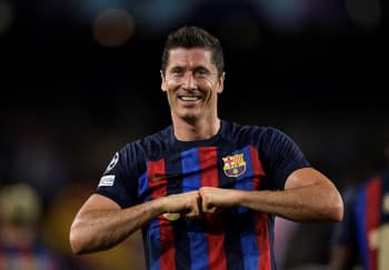 5 Penyerang Ganas Calon Pengganti Robert Lewandowski di Barcelona, Nomor 1 Bintang Liga Italia!