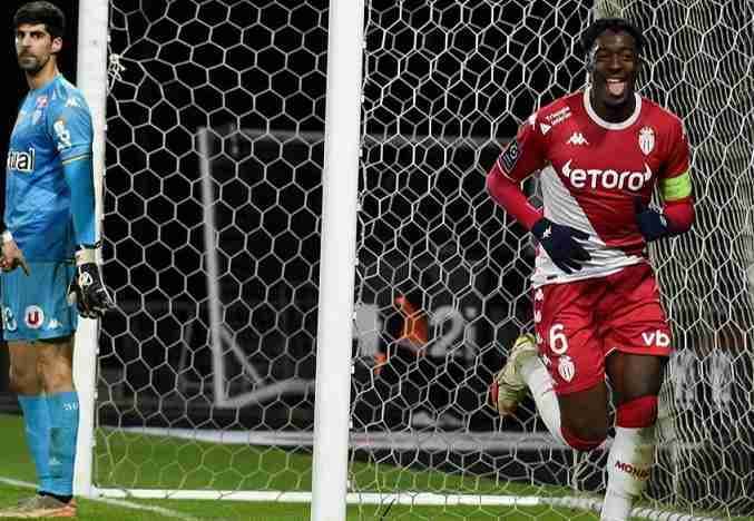 Chelsea Dilaporkan Capai Kesepakatan dengan Bek Tengah Monaco Chelsea Dilaporkan Capai Kesepakatan dengan Bek Tengah Monaco