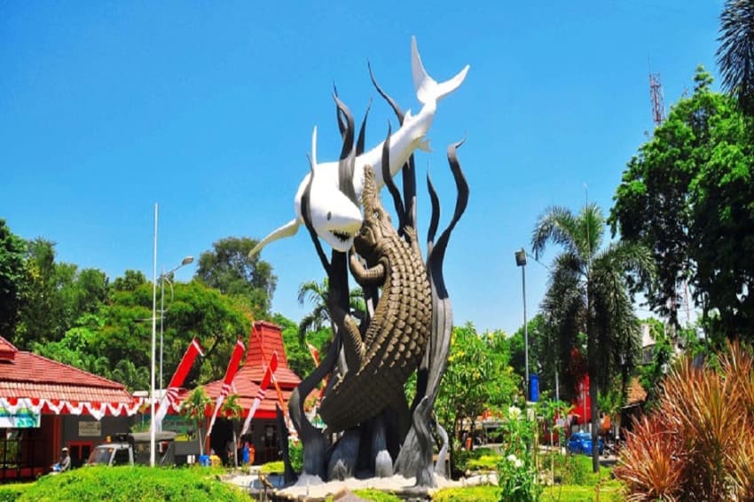 10 Universitas Terbaik di Surabaya Versi EduRank 2023, Kampus Berkualitas Bertebaran 10 Universitas Terbaik di Surabaya Versi EduRank 2023, Kampus Berkualitas Bertebaran