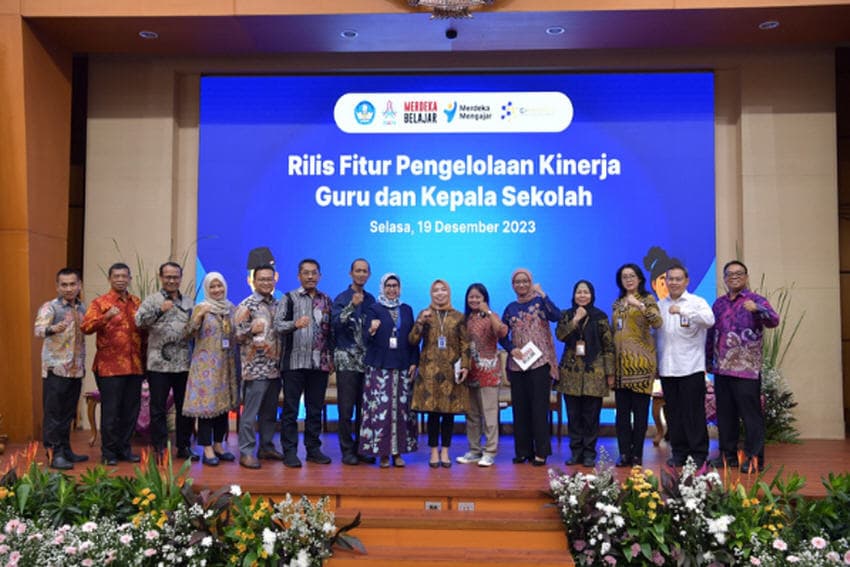 Mulai Januari 2024 Pengelolaan Kinerja Guru dan Kepsek Terintegrasi di PMM Mulai Januari 2024 Pengelolaan Kinerja Guru dan Kepsek Terintegrasi di PMM