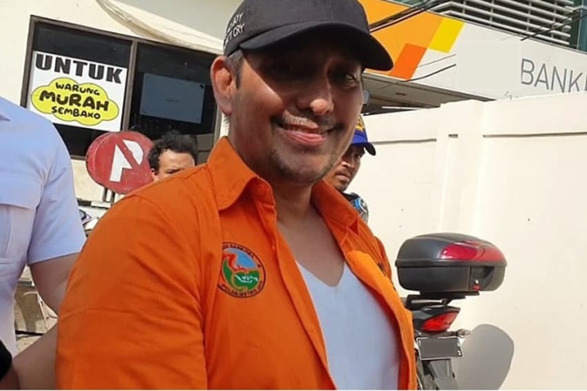 Polisi Tangkap Ibra Azhari Bersama Artis Era 90-an Inisial NN Polisi Tangkap Ibra Azhari Bersama Artis Era 90-an Inisial NN