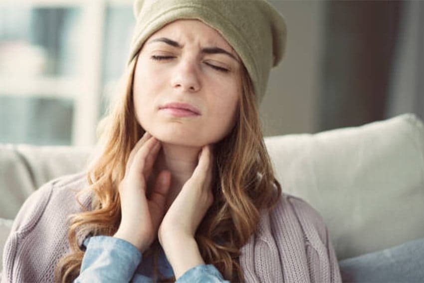 5 Perbedaan Amandel dan Radang Tenggorokan, Definisi hingga Penanganannya 5 Perbedaan Amandel dan Radang Tenggorokan, Definisi hingga Penanganannya