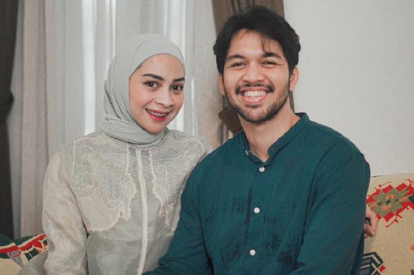 Cerita Pilot Elmer Suami Ira Nandha sebelum Kepergok Selingkuh, Takut Kehilangan Istri Cerita Pilot Elmer Suami Ira Nandha sebelum Kepergok Selingkuh, Takut Kehilangan Istri