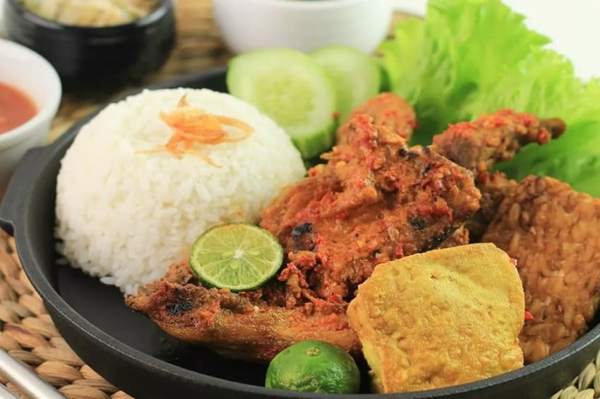 Resep Ayam Bakar Bumbu Bali, Nikmat Dihidangkan saat Malam Tahun Baru Resep Ayam Bakar Bumbu Bali, Nikmat Dihidangkan saat Malam Tahun Baru