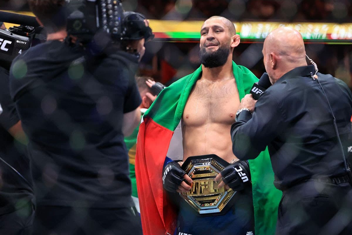 Mengapa Khamzat Chimaev Layak Jadi Raja Pound-for-Pound UFC? Mengapa Khamzat Chimaev Layak Jadi Raja Pound-for-Pound UFC?