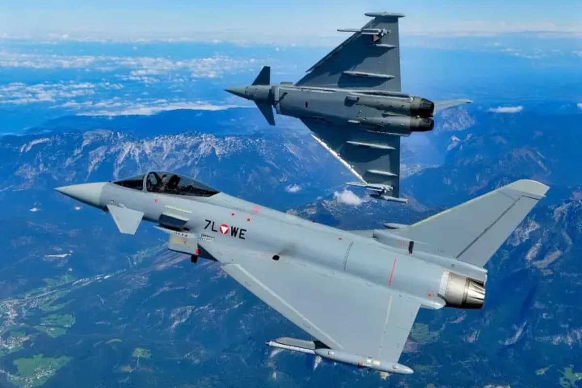 Jet-jet Tempur Jerman Kejar Pesawat mata-mata Rusia di Atas Laut Baltik Jet-jet Tempur Jerman Kejar Pesawat mata-mata Rusia di Atas Laut Baltik