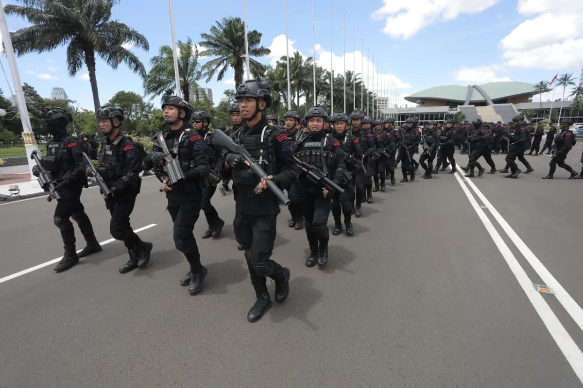 Ada Demo Buruh, Pengguna Jalan Diminta Hindari Kawasan Gedung DPR Ada Demo Buruh, Pengguna Jalan Diminta Hindari Kawasan Gedung DPR