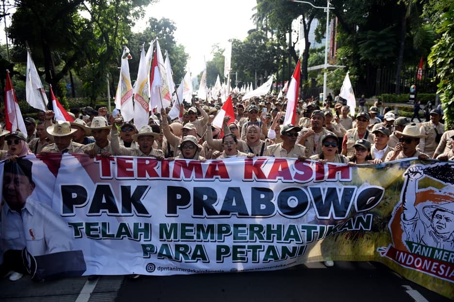Ribuan Kader Tani Merdeka Dukung Program Presiden Prabowo Berantas Mafia Tanah Ribuan Kader Tani Merdeka Dukung Program Presiden Prabowo Berantas Mafia Tanah