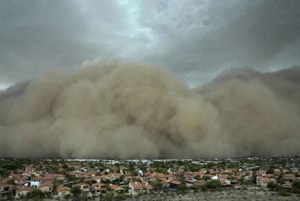 Badai Pasir Haboob Menelan Arizona Langit Jadi Gelap Badai Pasir Haboob Menelan Arizona Langit Jadi Gelap