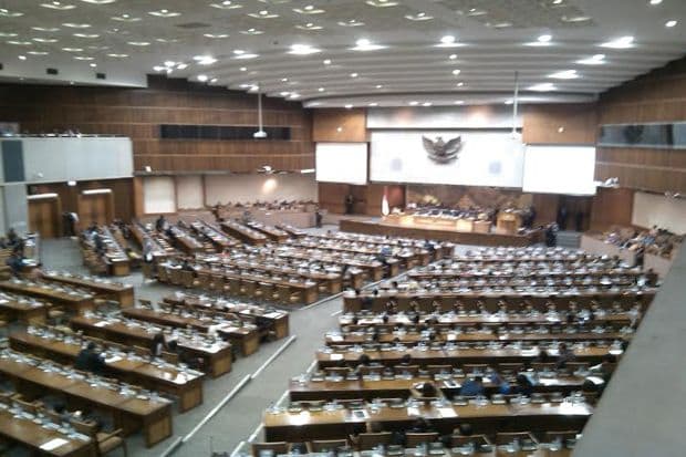 Ini Arti Dinonaktifkan Menurut UU MD3 yang Diberikan kepada 5 Anggota DPR Ini Arti Dinonaktifkan Menurut UU MD3 yang Diberikan kepada 5 Anggota DPR