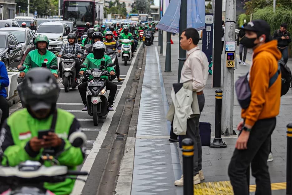 Driver Ojol Berbagai Daerah Kompak Tolak Ikut Aksi 179, Pilih Tetap Cari Orderan Driver Ojol Berbagai Daerah Kompak Tolak Ikut Aksi 179, Pilih Tetap Cari Orderan