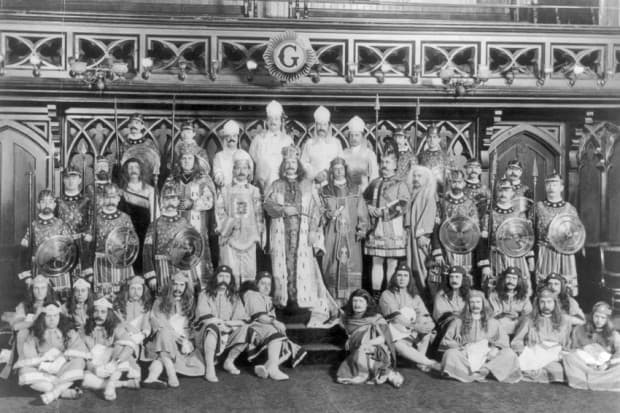 Mengenal Freemason, Organisasi Kontroversial yang Kerap Dikaitkan Yahudi Mengenal Freemason, Organisasi Kontroversial yang Kerap Dikaitkan Yahudi