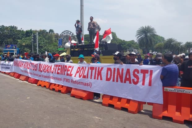 Putusan MK Soal Batas Usia Capres-Cawapres Mencederai Konstitusi Putusan MK Soal Batas Usia Capres-Cawapres Mencederai Konstitusi