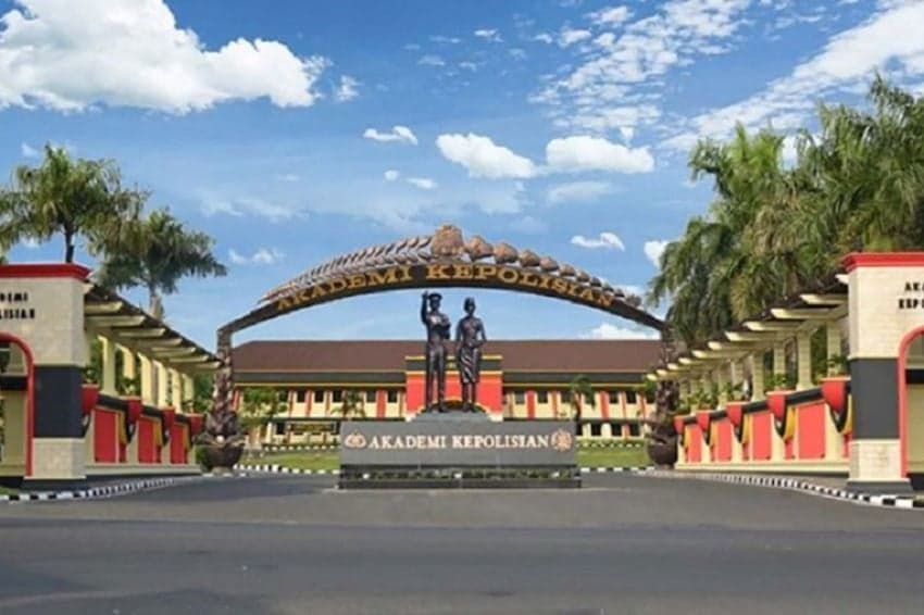 7 Sekolah Kedinasan di Jawa Tengah yang Menjanjikan Masa Depan Cerah, Akpol hingga Akmil 7 Sekolah Kedinasan di Jawa Tengah yang Menjanjikan Masa Depan Cerah, Akpol hingga Akmil