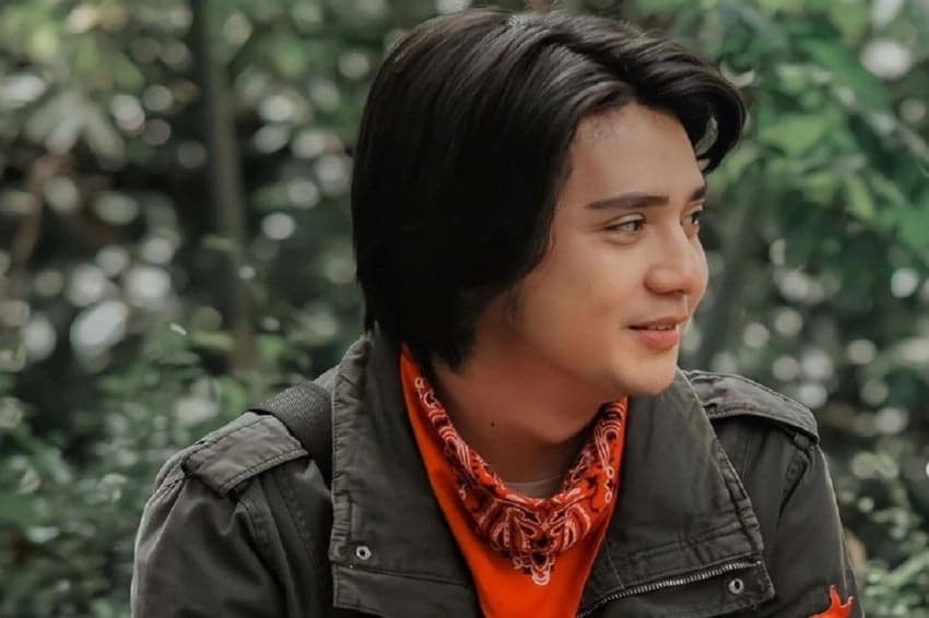 Arbani Yasiz Siapkan Mental Gantikan Iqbaal Ramadhan Jadi Dilan: Berat Banget Arbani Yasiz Siapkan Mental Gantikan Iqbaal Ramadhan Jadi Dilan: Berat Banget