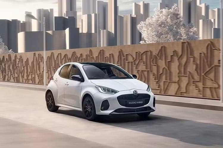 Mazda2 Hybrid 2026 Diluncurkan dengan Fitur ADAS Mazda2 Hybrid 2026 Diluncurkan dengan Fitur ADAS