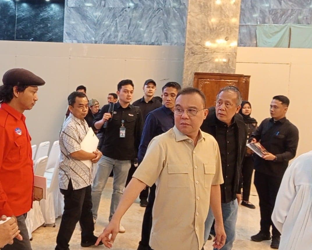 Danantara Sudah Pegang Saham Aplikator Ojol, Targetkan Potongan Aplikasi 8 Danantara Sudah Pegang Saham Aplikator Ojol, Targetkan Potongan Aplikasi 8
