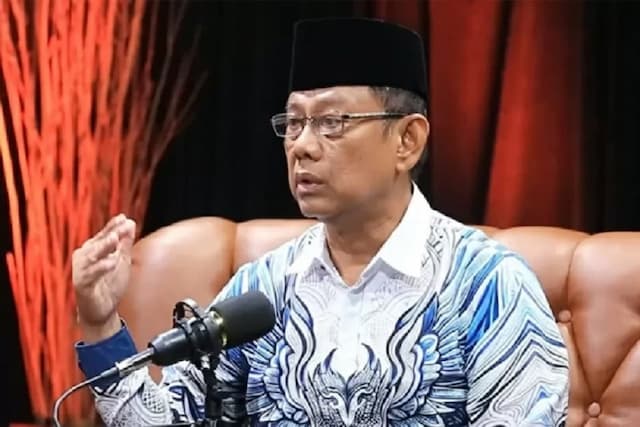 May Day dan Strategi Politik di Balik Penunjukan Jumhur Hidayat May Day dan Strategi Politik di Balik Penunjukan Jumhur Hidayat