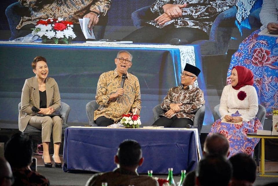 Mendorong Penguatan Kopdes Merah Putih dengan Brand Kolektif Berbasis Produk Lokal Mendorong Penguatan Kopdes Merah Putih dengan Brand Kolektif Berbasis Produk Lokal