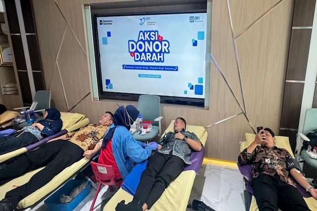 Kolaborasi dengan PMI, BRI Insurance Gelar Donor Darah Massal Kolaborasi dengan PMI, BRI Insurance Gelar Donor Darah Massal