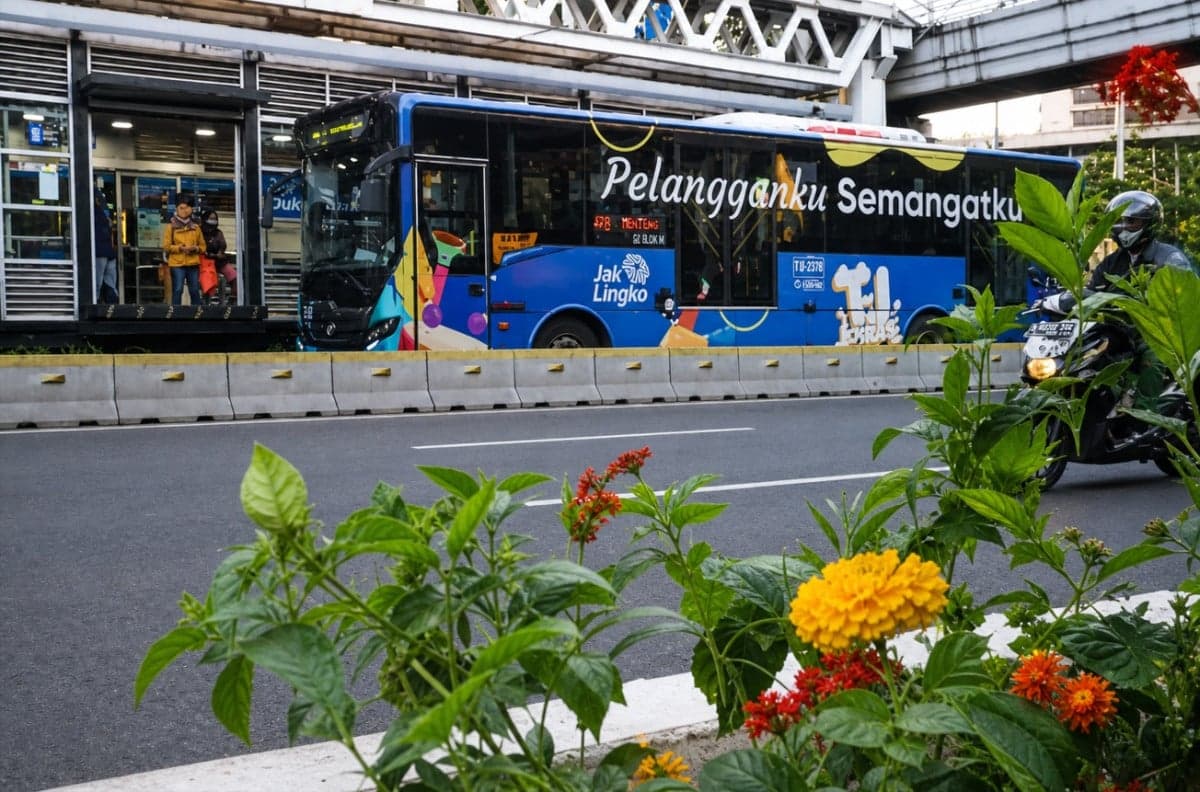 Transjakarta Buka Loker Besar-Besaran di Management Trainee 2026, Ini Syarat Lengkapnya Transjakarta Buka Loker Besar-Besaran di Management Trainee 2026, Ini Syarat Lengkapnya