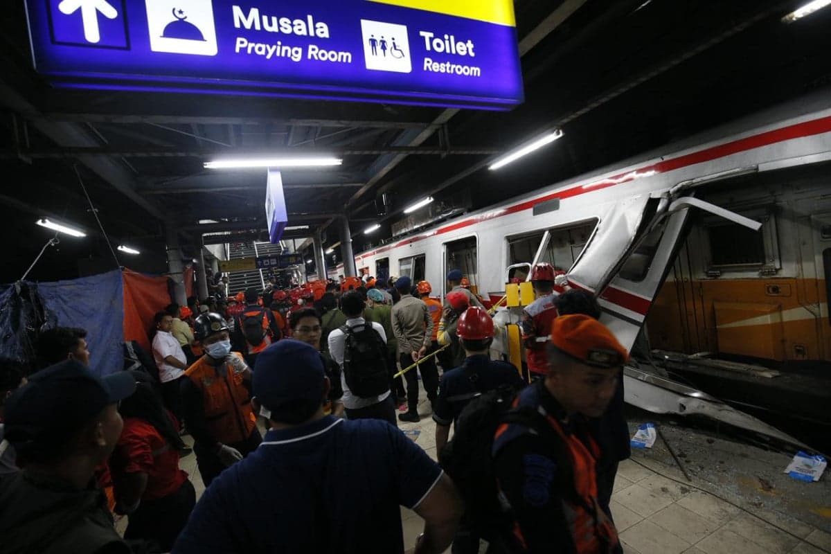 76 Korban Kecelakaan Kereta di Bekasi Timur Dipulangkan dari Rumah Sakit, 24 Masih Dirawat 76 Korban Kecelakaan Kereta di Bekasi Timur Dipulangkan dari Rumah Sakit, 24 Masih Dirawat
