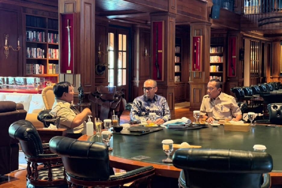 Prabowo Gelar Pertemuan dengan Ketua PPATK dan Mensesneg di Hambalang, Bahas Apa? Prabowo Gelar Pertemuan dengan Ketua PPATK dan Mensesneg di Hambalang, Bahas Apa?