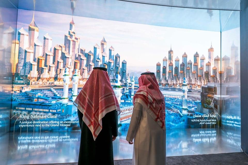 Daftar Teratas Keluarga Arab Terkaya di 2026, Dinasti Asal UEA Punya Harta Rp296,3 Triliun Daftar Teratas Keluarga Arab Terkaya di 2026, Dinasti Asal UEA Punya Harta Rp296,3 Triliun