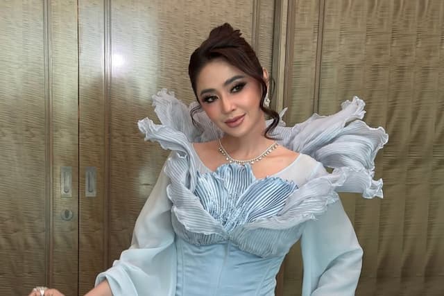 Dewi Perssik Geram Diberitakan Meninggal, Bongkar Modus Hoaks di TikTok Dewi Perssik Geram Diberitakan Meninggal, Bongkar Modus Hoaks di TikTok