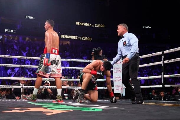 David Benavidez Rebut Sabuk Juara Dunia Gilberto Ramirez Lewat Kemenangan di Ronde 6 David Benavidez Rebut Sabuk Juara Dunia Gilberto Ramirez Lewat Kemenangan di Ronde 6
