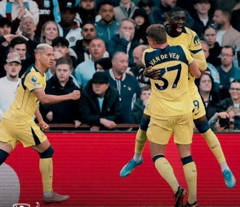 Tottenham Hotspur Keluar dari Zona Degradasi usai Sikat Aston Villa 2-1 Tottenham Hotspur Keluar dari Zona Degradasi usai Sikat Aston Villa 2-1