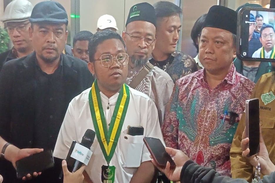 40 Ormas Islam Laporkan Grace Natalie, Ade Armando, dan Abu Janda ke Bareskrim Buntut Potong Ceramah JK 40 Ormas Islam Laporkan Grace Natalie, Ade Armando, dan Abu Janda ke Bareskrim Buntut Potong Ceramah JK
