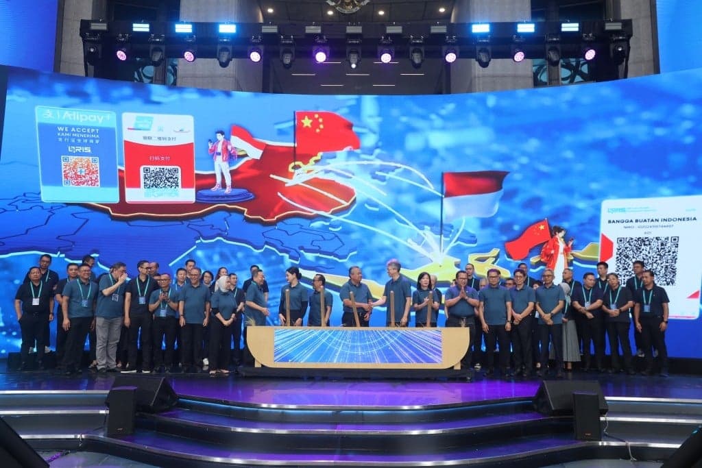 Dukung Transaksi Lintas Negara Lebih Praktis, QRIS ShopeePay Kini Bisa Digunakan di China Dukung Transaksi Lintas Negara Lebih Praktis, QRIS ShopeePay Kini Bisa Digunakan di China