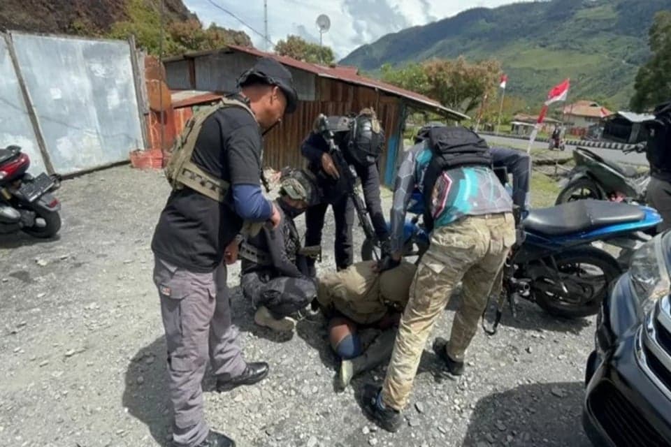 Satgas Tetapkan 1 Jaringan KKB Tersangka Pembunuhan di Yahukimo Satgas Tetapkan 1 Jaringan KKB Tersangka Pembunuhan di Yahukimo
