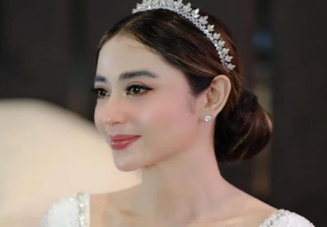 Dewi Perssik Geram Usai Diisukan Meninggal Dunia, 16 Akun TikTok Terancam Dipolisikan Dewi Perssik Geram Usai Diisukan Meninggal Dunia, 16 Akun TikTok Terancam Dipolisikan
